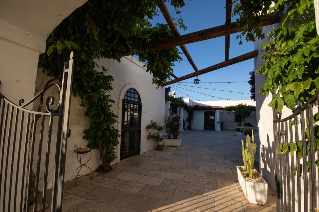 Masseria Parco Di Castro Farm stay Montalbano (Apulia)