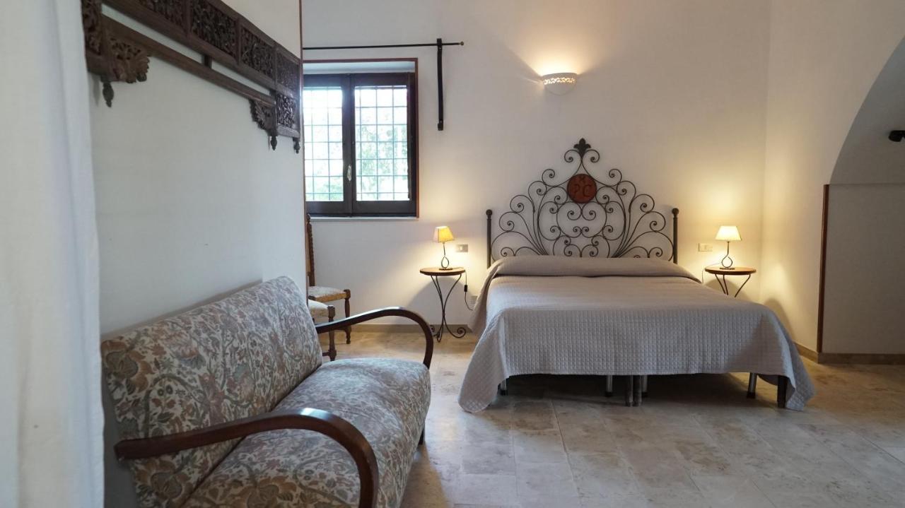 Farm stay Masseria Parco Di Castro Montalbano (Apulia)
